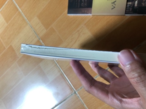 Nội dung thì chắc là ổn, của Osho mà. Sách vẫn còn bọc nilong nên mới toanh