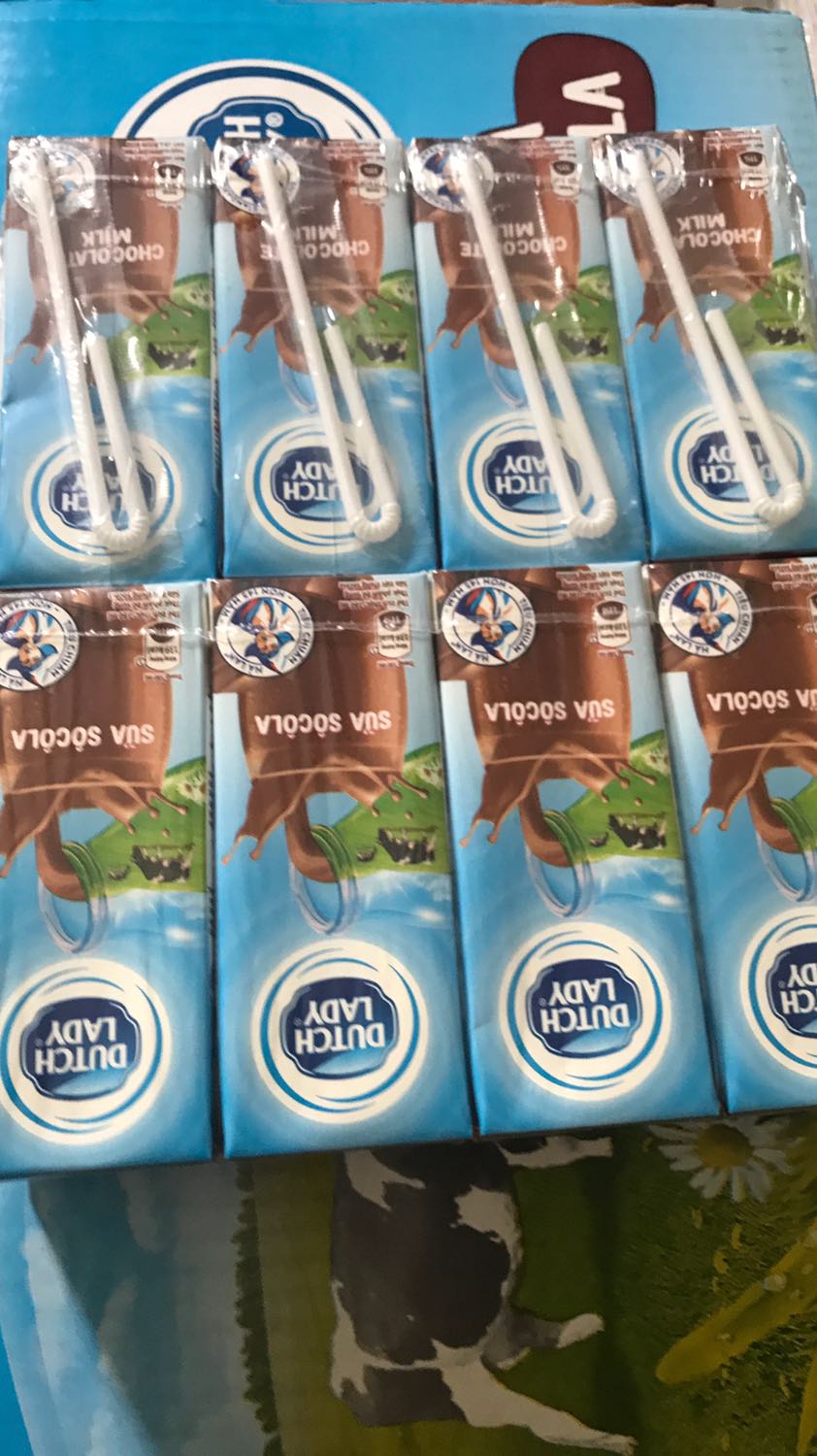 Mình rất thích uống sữa cô gái Hà Lan vị socola này vì nó không quá ngọt dễ uống Shop đóng gói đẹp chắc giao hàng nhanh cho 5 sao