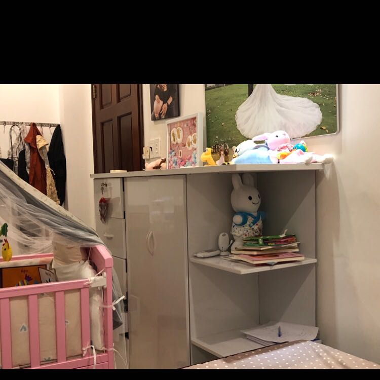 Tủ rất đẹp chỉ điều nhà bán giao hơi chậm. Nếu ai cần gấp thì nên ra cửa hàng mua cho nhanh nhé. Hình ảnh thực chất. Dhuahgakbsknhsbzkb. Gjzua. Thank you Tủ rất đẹp chỉ điều nhà bán giao hơi chậm. Nếu ai cần gấp thì nên ra cửa hàng mua cho nhanh nhé. Hình ảnh thực chất. Dhuahgakbsknhsbzkb. Gjzua. Thank you