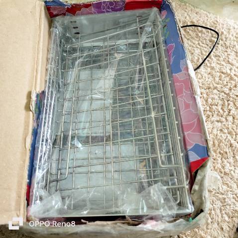 Bên bán hàng không trung thực .tôi mua lò vi sóng nhưng gửi cho tôi vỉ nướng .tiki cần bồi thường cho tôi