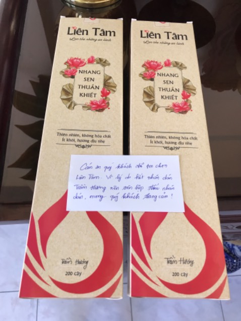 Que nhang nhỏ, dài vừa phải, mùi hương dễ chịu. Đóng gói sản phẩm kỹ càng. Nhười bán hàng rất dễ thương. Ủng hộ sản phẩm sạch