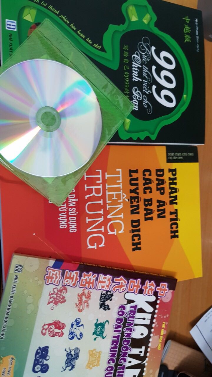 Sách đẹp, ship hàng nhanh❤ có kèm quà tặng. Cảm ơn shop nhiều nhé. Không ngờ shop ship hàng nhanh vậy luôn, order hôm 11 mà nay 14 đã nhận được