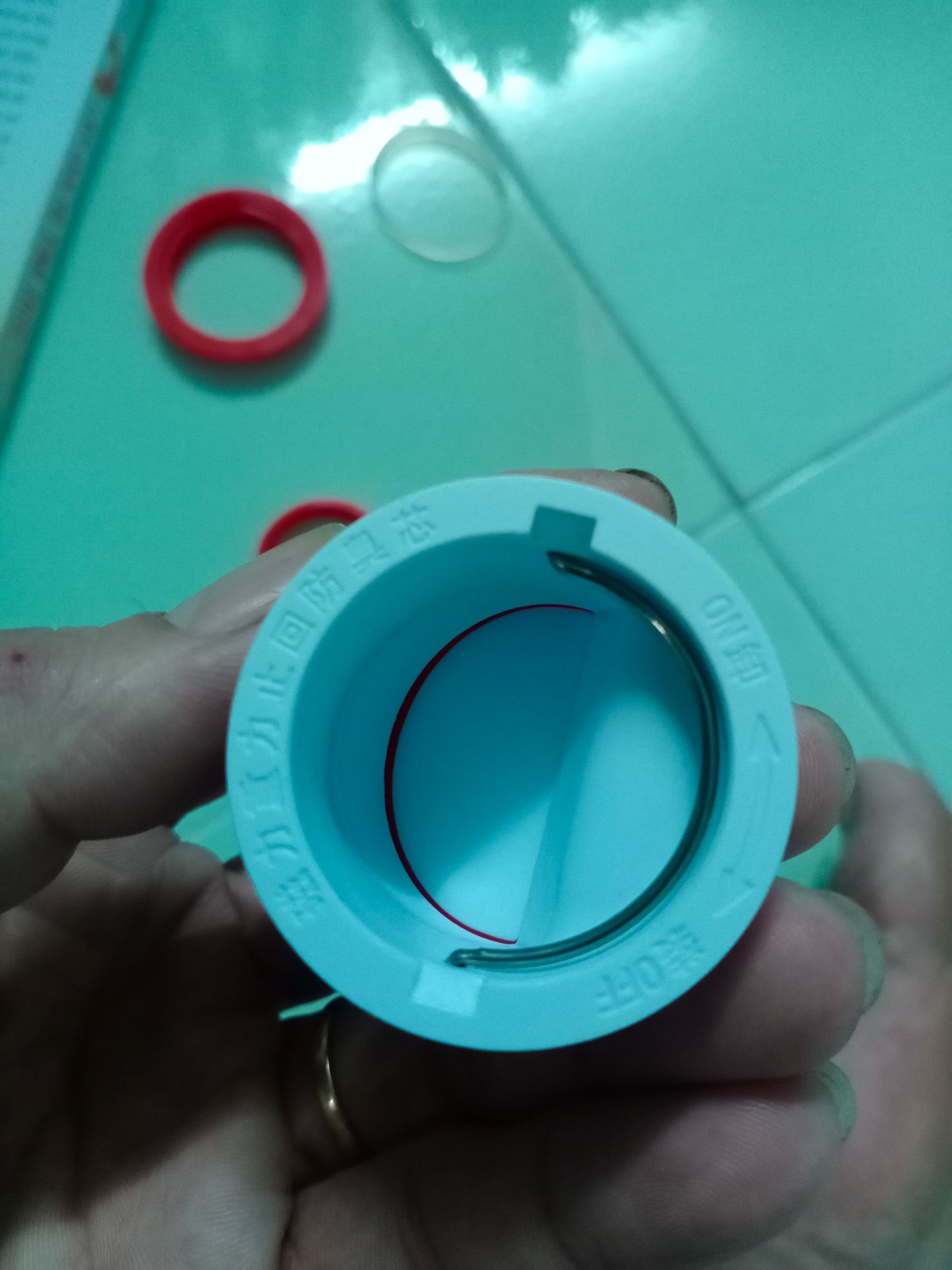 sp đẹp ,  chắc chắn có ron cao su ,  chờ *** xem chống trào ngược có hiệu quả không