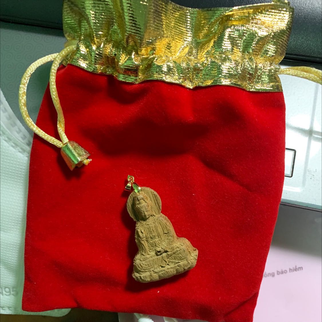 Tượng đẹp sắc sảo