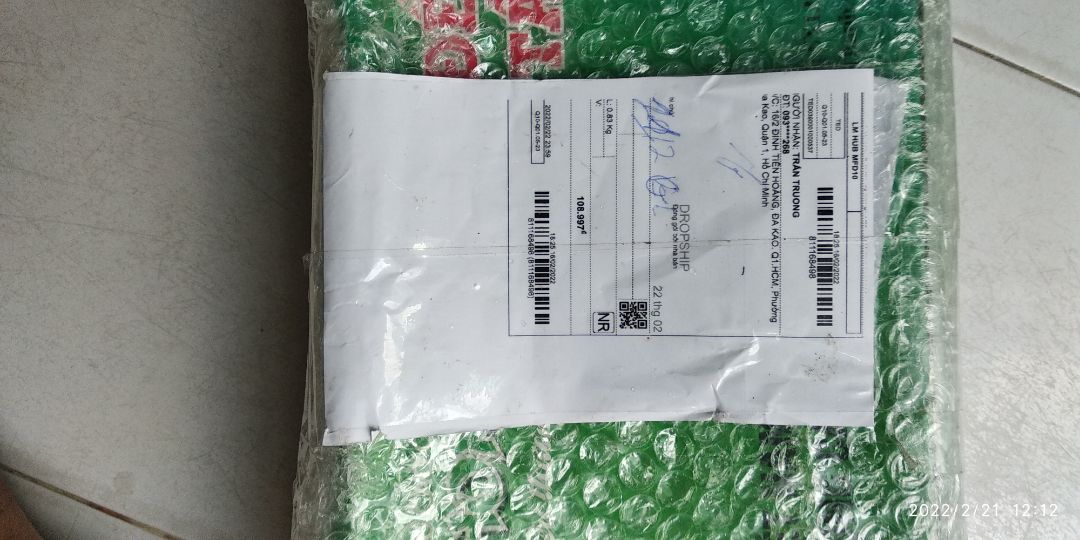 ok giao đúng SP đặt mua. tạm được trong tầm giá. phần nhựa chất lượng kém dễ gẫy bể...nếu làm nhựa dẻo thì ok
đẹp nhưng kém chất lượng giá tạm chấp nhận 
chỉ đánh giá 3 sao
 giao hàng ok