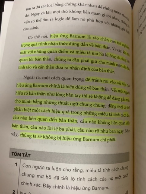/ Thật sự rất mong đợi cuốn sách này. Những cuốn sách về tâm lý học trc kia mình đọc cũng đề cập tới định luật Murphy nhưng chỉ thoáng qua. Hnay có dịp đọc và tìm hiểu kỹ mình cảm thấy rất hay. Những khái niệm trong sách đề cập đc giải thích rõ ràng và cho ví dụ cụ thể và dễ hiểu và sau khi kết thúc sẽ có phần tóm tắt.
Tiki giao hàng nhanh và sản phẩm mới. Mình rất hài lòng.