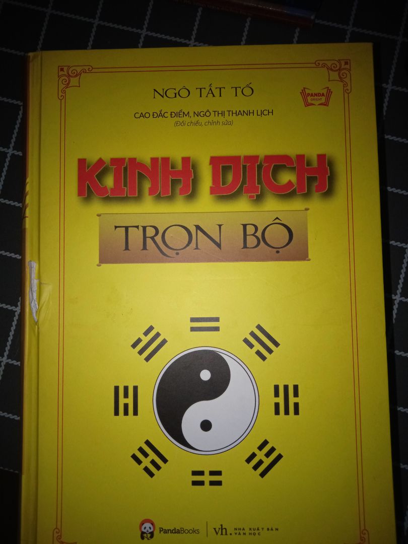 Sách bị rách mình muốn đổi lại hàng