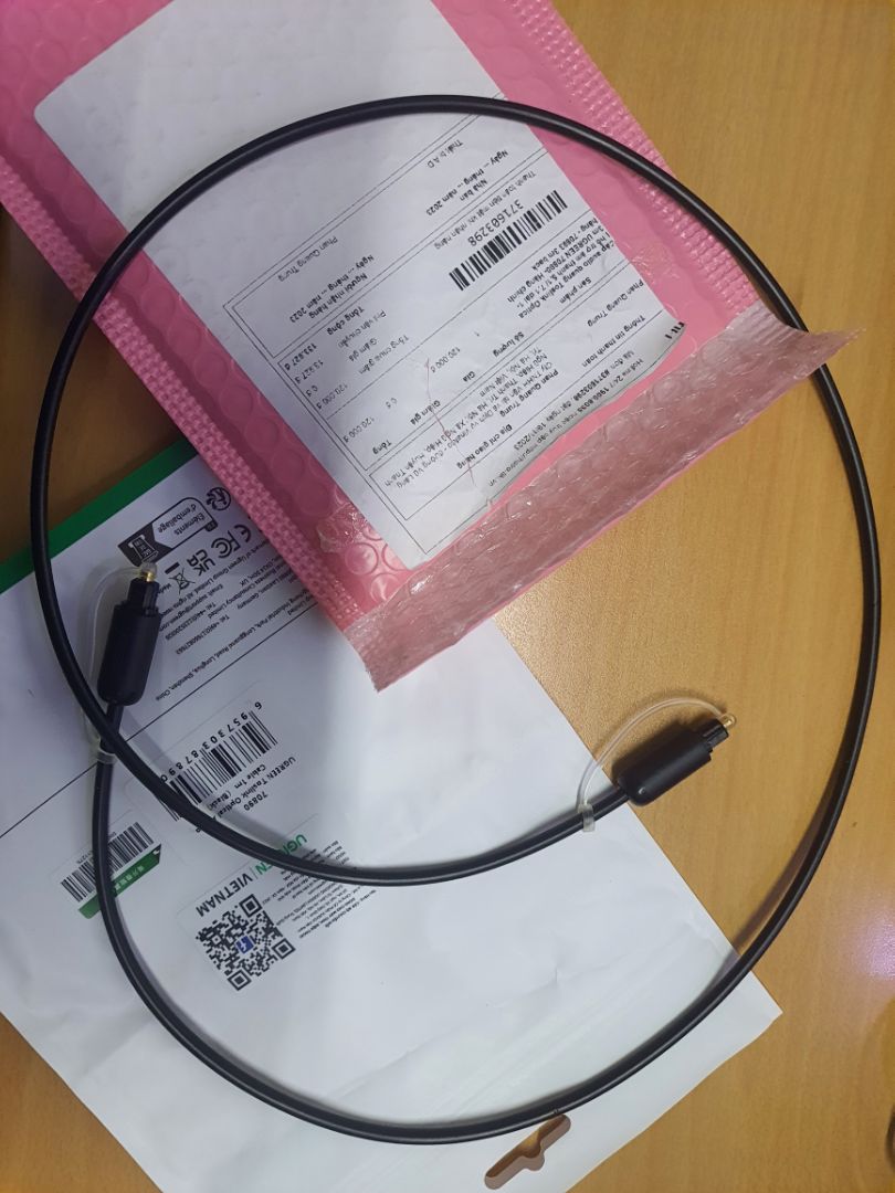 Đặt dây 3m mà ship dây 1m tới