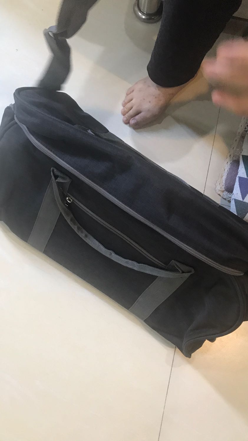 sản phẩm chắc chắn, đẹp như mô tả. tiếc là hết màu xanh