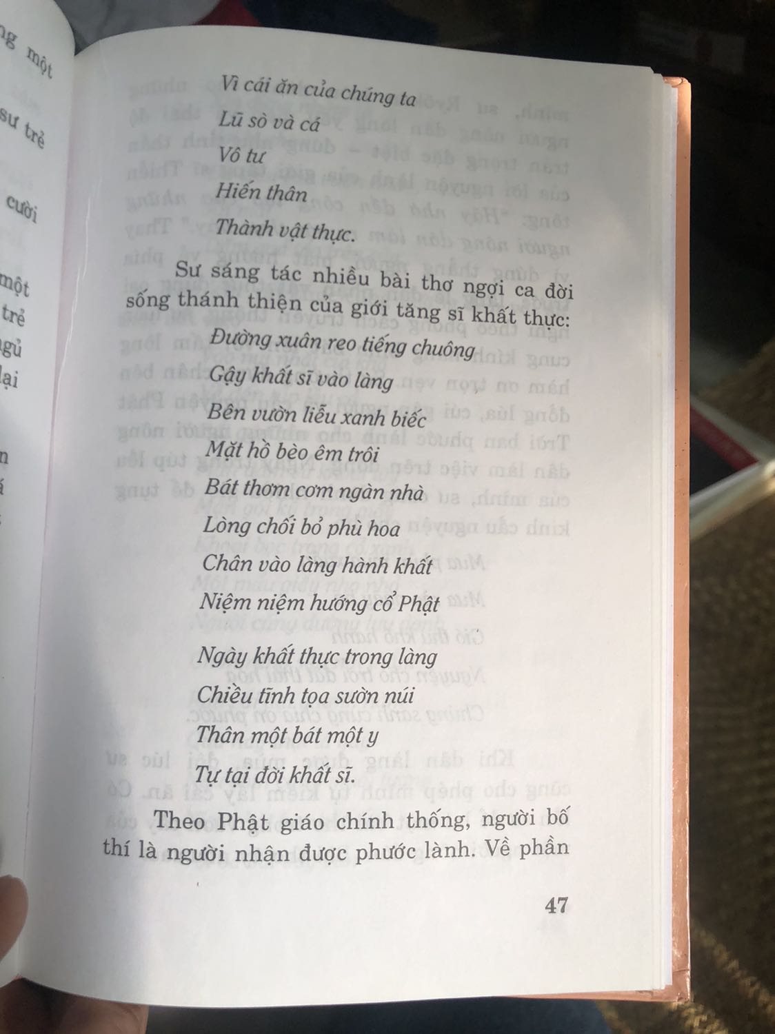 Cuốn sách này đại diện cho một con người đã từng sống qua như tâm hồn trẻ thơ :)))