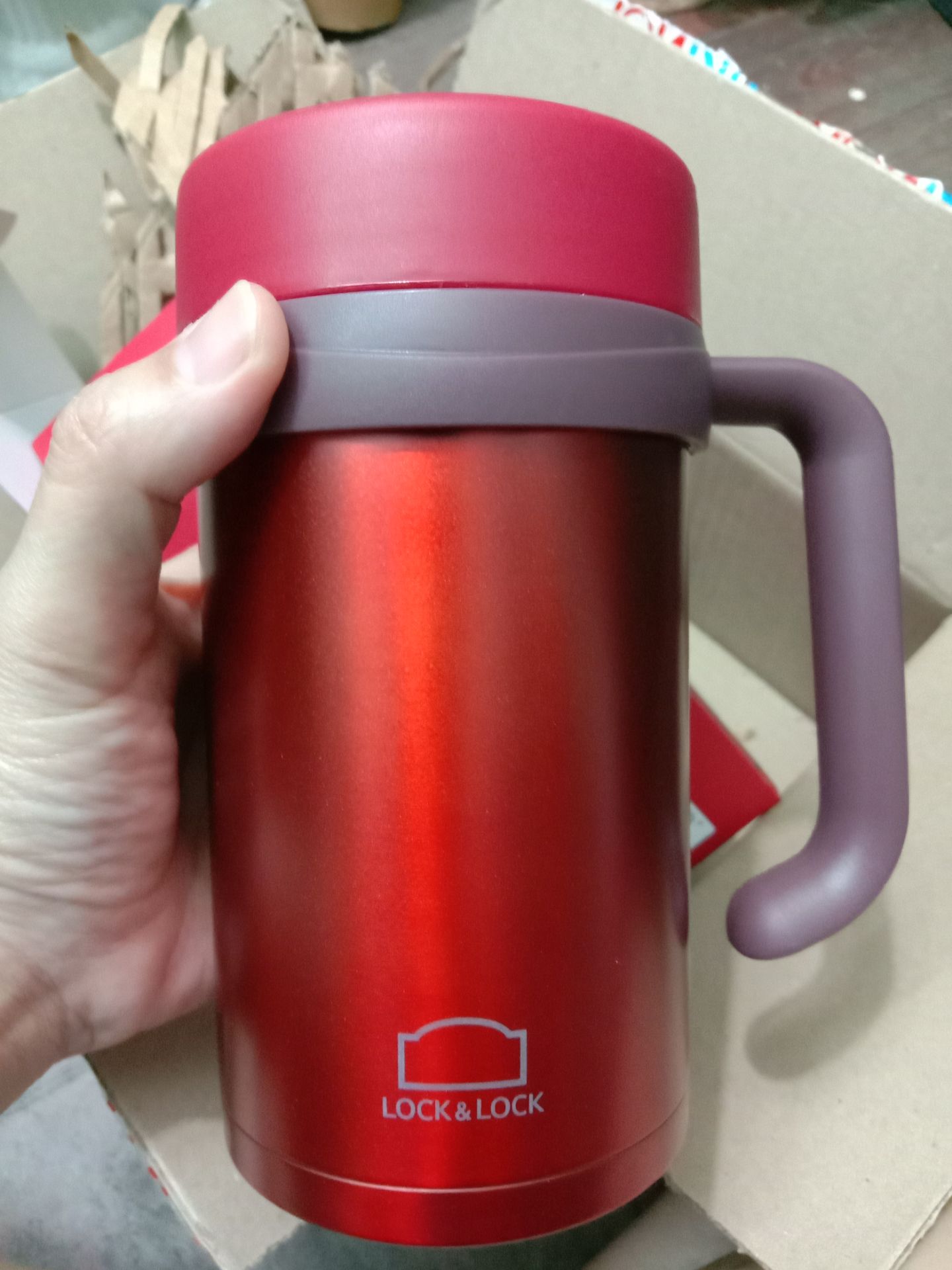 đóng gói cẩn thận, sản phẩm đẹp, thích hợp cho việc sử dụng trong văn phòng, giao nhanh, hài lòng