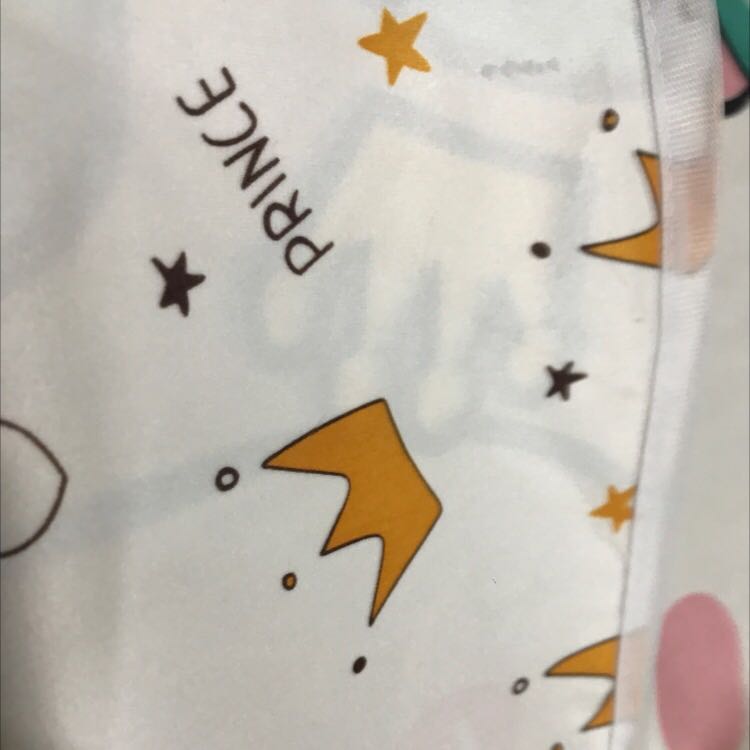 Mình từng mua qua mấy loại thảm chống thấm cho bé. Giá cũng như loại này mà chán lắm. Lần đầu mua thảm của shop này. Tìm được đúng loại mình thích. Chất sờ thích lắm.