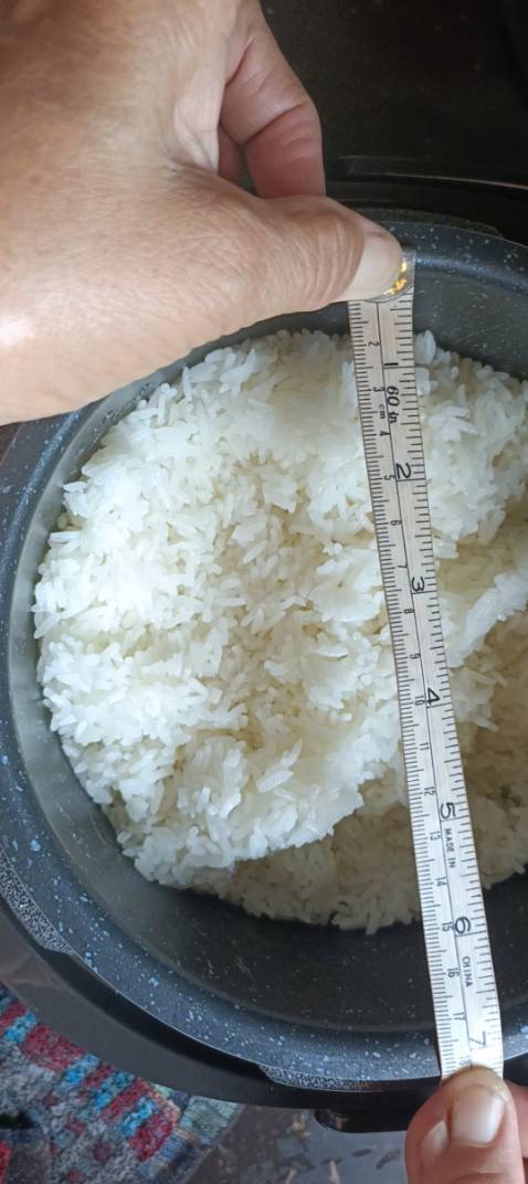 Mình thấy nồi để 2,5L, nhưng lúc nhận hàng nồi quá nhỏ  kg bích đúng kích cở kg? Huuu