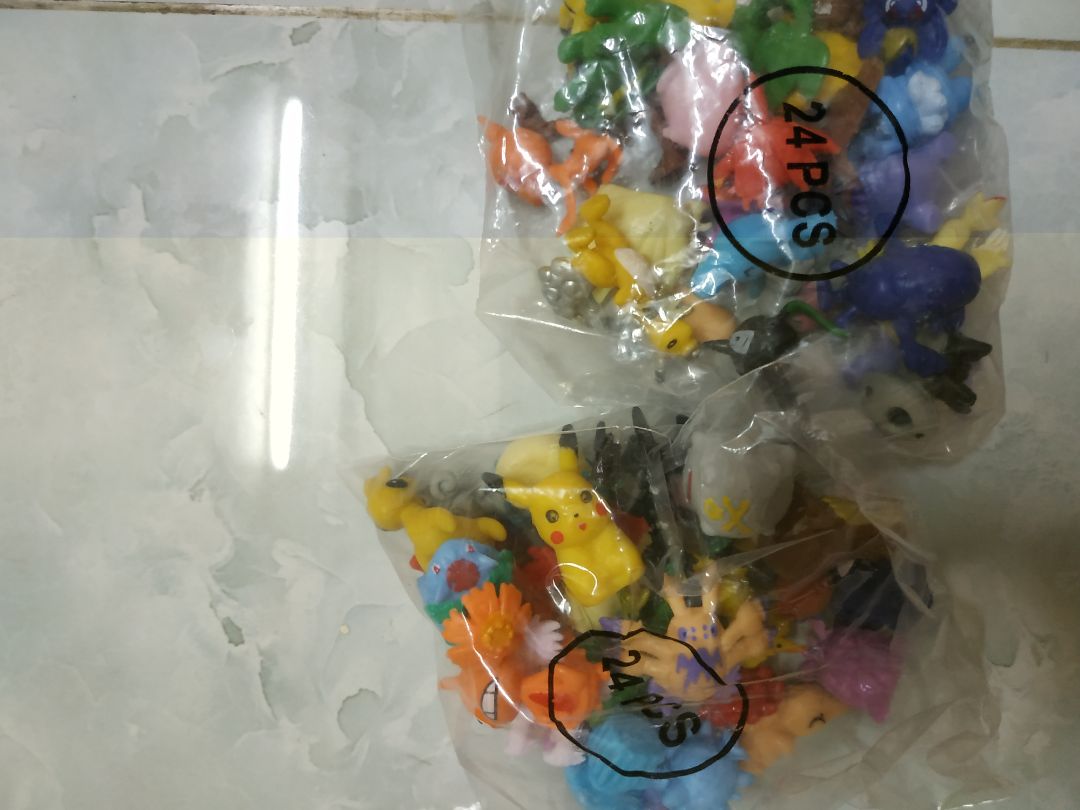 giao hàng nhanh
chất liệu tạm được,  nhưng mấy con vật bé quá