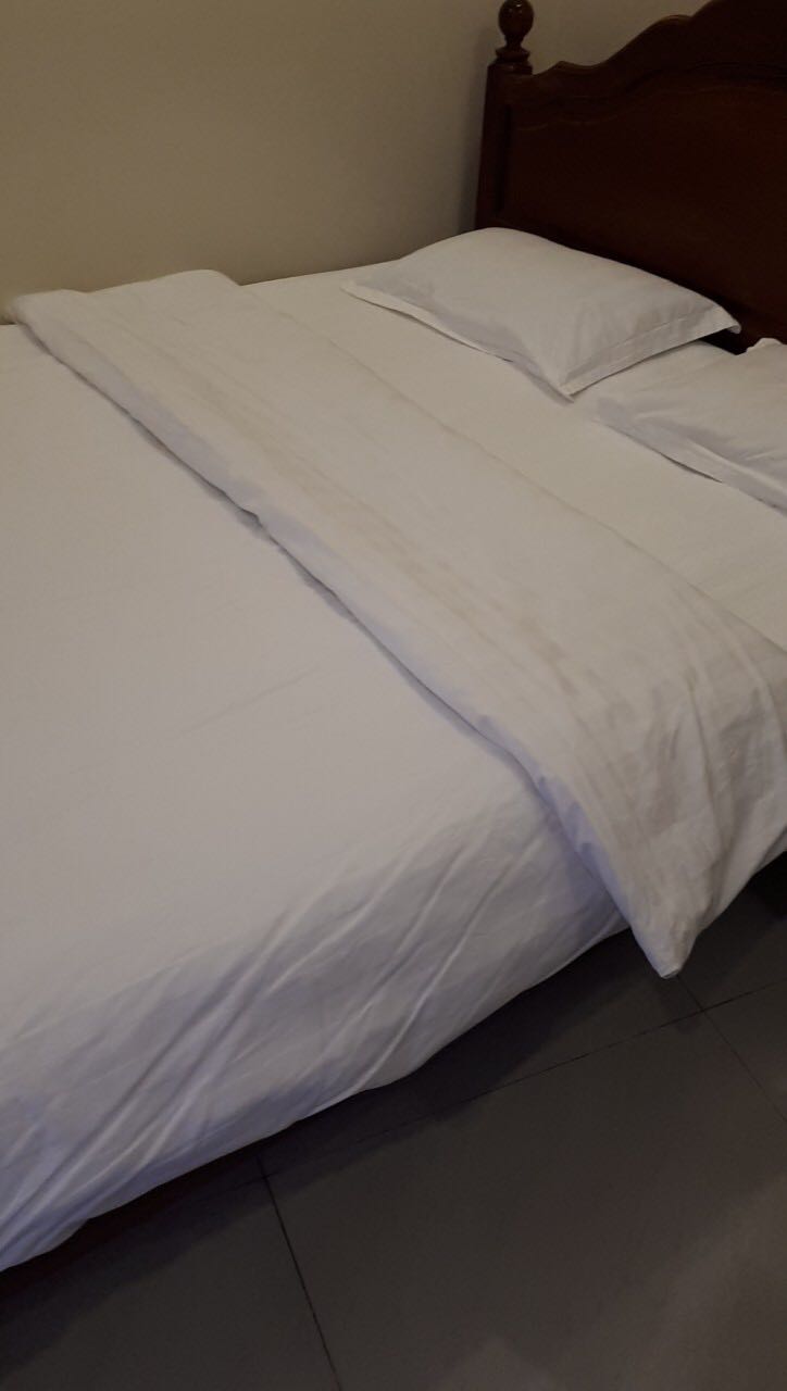 mình lấy về trải phòng rất đẹp và êm, giá lại rất rẻ