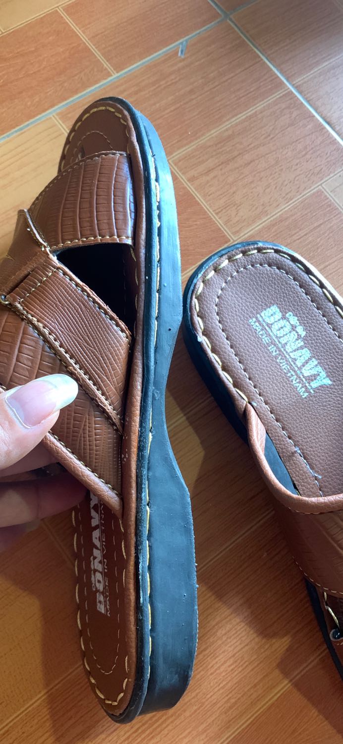 Đã nhận được 2 đôi dép da, dép đẹp và tốt so với giá, thanhk shop và Tiki. Chúc shop bán nhiều đơn hàng tốt hơn nữa…