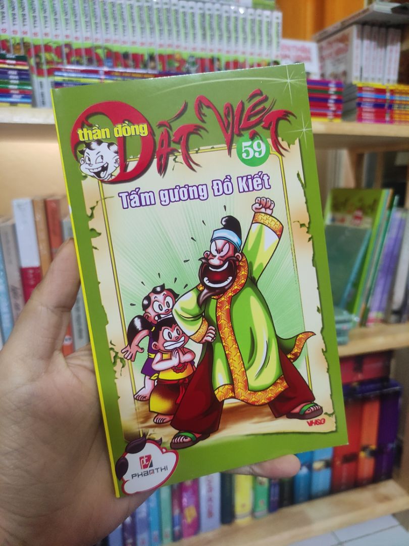 Mình vừa nhận hàng, theo mình đọc những tập trước thì biết tích cách nhân vật thầy Đồ Kiết rất keo kiệt, với tựa đề này cũng gây tò mò sao hôm nay thầy đã làm những việc gì mà thành tấm gương cho đám thằng Tí, con Sửu. Truyện Fahasa giao hàng nhanh, đóng gói tốt. Rất chi là hài lòng nè!