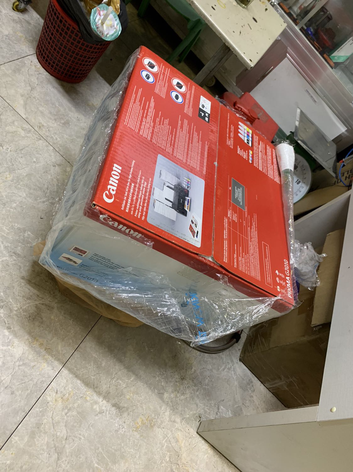 Giao hàng đúng hẹn, mặc dù giao tận chiều tối, sản phẩm nguyên vẹn, giao hàng cẩn thận, 5 sao