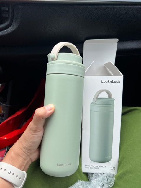 Hàng đóng gói rất cẩn thận, hàng mới đẹp, chất lượng tốt