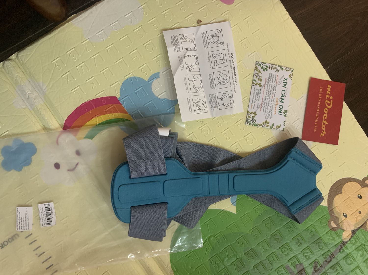 Sản phẩm giống như mô tả, dây đai chất liệu tốt, độ co giãn cao. Mặc lên người thấy khá thoải mái, Không bị quá căng nên có thể mặc được cả ngày dài mà ko cần tháo ra,