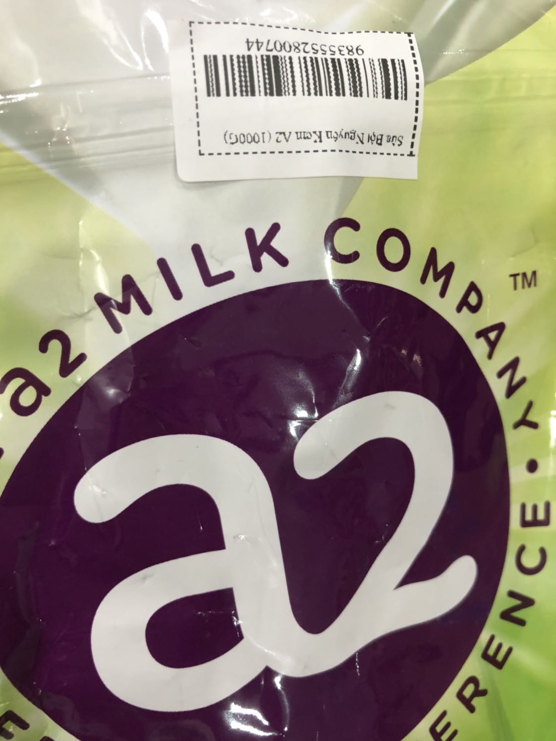 Tiki giao hàng nhanh, ngay & luôn. Siêu tốc. Hàng đóng gói cẩn thận. Bắt đầu thích Tiki rồi đây! Cố gắng giữ uy tín Tiki nhé!
Sữa thơm, béo, thích hợp với người thích sữa tươi lạt, bao bì sản phẩm còn nguyên, zip ổn.