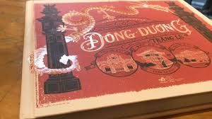 Sách được in với nhiều thứ tiếng, nhiều ngôn ngữ khác nhau và có thể mang đến bất kỳ đâu trên thế giới. Sách có một vai trò rất quan trọng đối với