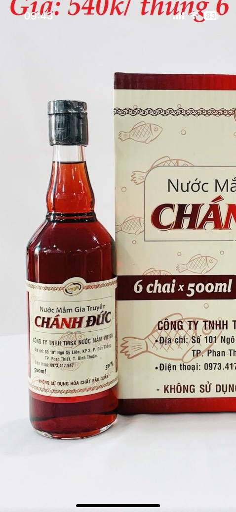 Sao lắp chai của sản phẩm k có nilon bọc hoặc tem mác gì nhỉ. Thấy ảnh nilon bọc đầy đủ lắm mà