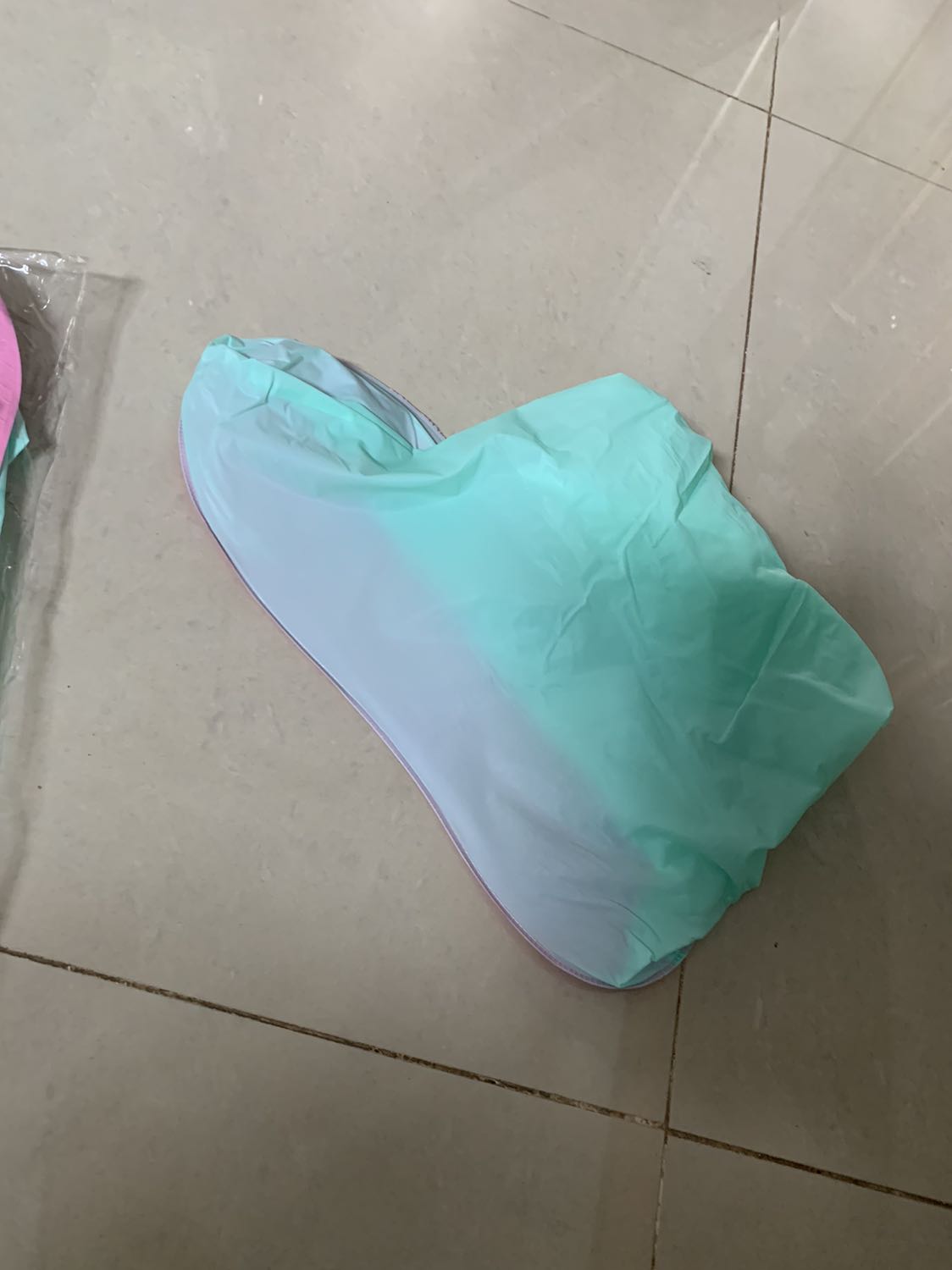 Hài lòng. Sản phẩm rất ok. Đáng mua. Giao hàng nhanh Tiki chăm soc khach hàng rất tốt. Se tiep tục ủng hộ và gioi thiệu thêm bạn bè và nguoi thân mua hàng bên Tiki