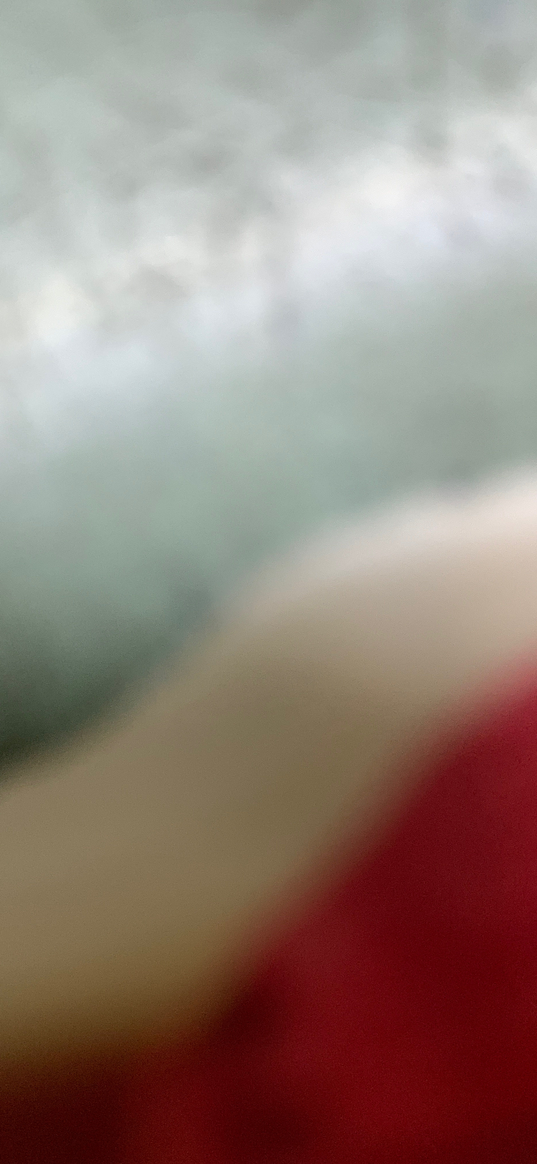 Săn sale mua trong khung giờ tặng kèm nhưng gửi hàng trơn không tặng!! Không tặng thì phải ghi rõ ra cho khách chứ sao lại để rồi không gửi hàng kèm! Thùng hàng không có mút chỉ để srm và tẩy trang kèm! Thật sự thất vọng sẽ không mua ở tiki nữa!