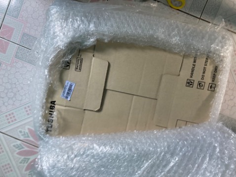 Nồi cơm điện Toshiba này nấu cơm ngon đấy.
Hàng giao nhanh, đúng hẹn, chất lượng đúng.
Đóng gói rất cẩn thận, đầy đủ phụ kiện đi kèm.
Cảm ơn Tiki nhé.