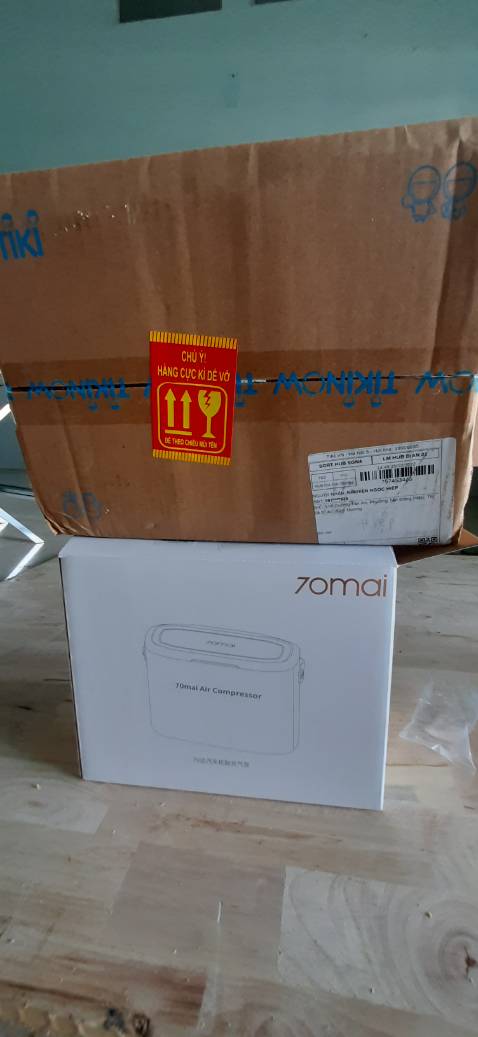 Bơm chạy êm, mạnh, dễ sử dụng, chỉ mỗi nhược điểm hơi to chút