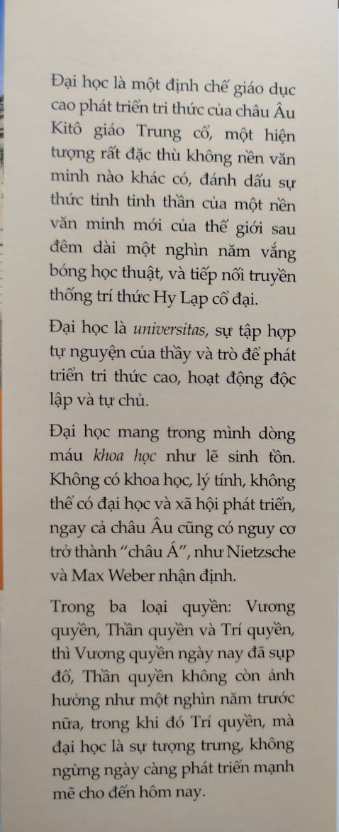 NÓI THẬT LÒNG THÌ ĐÂY LÀ CUỐN SÁCH LÀM TÔI CẢM THẤY HẠNH PHÚC.
một cuốn sách cực kỳ đáng đọc và hay, dành cho dân nghiên cứu học thuật và những ai muốn lên kế hoạch học tập suốt đời cho bản thân.
không có gì để chê từ văn phong của tác giả đến cách trình bày-in ấn của nxb và đến cả việc đóng gói-giao hàng. không bị gãy gáy, góc sách cũng còn nguyên vẹn. trang giấy in bên trong không lem màu, đặc biệt là mùi thơm của sách. 
tôi đã chờ đủ lâu để tiki giảm giá và freeship cho cuốn này và vừa đúng lúc cầm lên tay sau một thời tình cờ đọc được sách trong thư viện trường đại học.
cuốn này thực sự rất đáng để tìm-mua và để đọc.