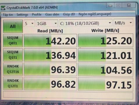 Tốc độ đọc và tốc độ ghi không giống quảng cáo trên sản phầm (Tốc độ đọc: 555MB/S; Tốc độ ghi: 540MB/s) - Thực tế kiểm tra (như ảnh đính kèm). Tiki xem xét cho khách hàng được trả lại sản phẩm nhé.