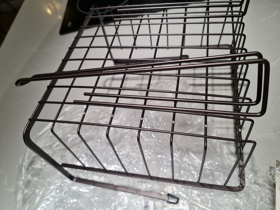 mới tháo ra là bị gãy hư 1 bên sao mà vẫn giao hàng cho mình vậy. shop xly dùm minh mới tháo ra là bị gãy hư 1 bên sao mà vẫn giao hàng cho mình vậy. shop xly dùm minh