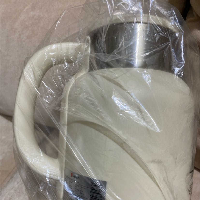 Thiết kế đẹp, sang trọng. Rất hài lòng với sản phẩm này của elmich. Bảo hành đến 2 năm. Mua hàng qua TIKI rất tuyệt vời, giao nhanh hoả tốc chỉ sau 2 giờ đặt hàng. Tiki Trading xứng đáng 5 sao.