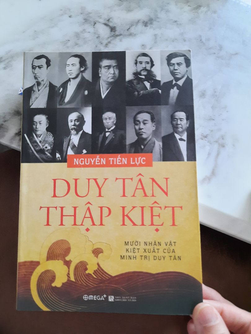 Một tác phẩm hay, nhà sách đóng gói cẩn thận