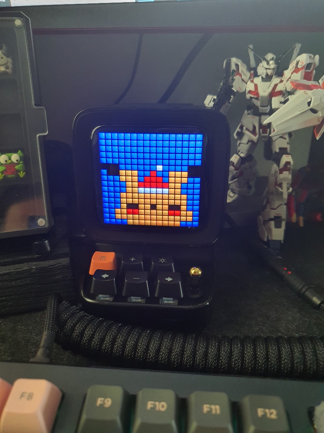 Mới unbox loa, setup sơ sơ vs *** âm thanh, tính năng thì thấy rất tốt. Cần chờ xem xài 1 thời gian thì như thế nào