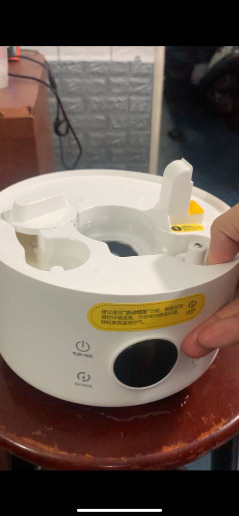 Yêu cầu trả hàng hoàn tiền, máy bị chảy nước khi sử dụng, không để ý có thể dẫn đến cháy nhà như chơi .

https://www.youtube.com/watch?v=GZypnf5ScOo

https://www.youtube.com/watch?v=HglwsgjrC4A