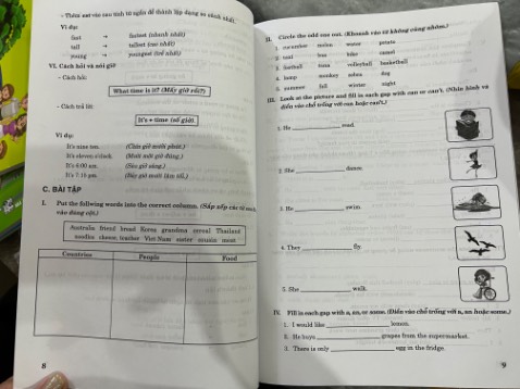 Sách hay, từ vựng có phiên âm rõ ràng, ngữ pháp giải thích chi tiết. Đóng gói kĩ lưỡng.