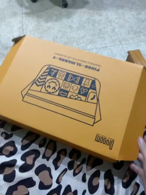 Đóng gói cẩn thận. Sản phẩm hoàn thiện tốt. Rất ok