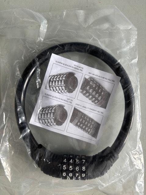 Khoá nhỏ gọn, sử dụng tốt.