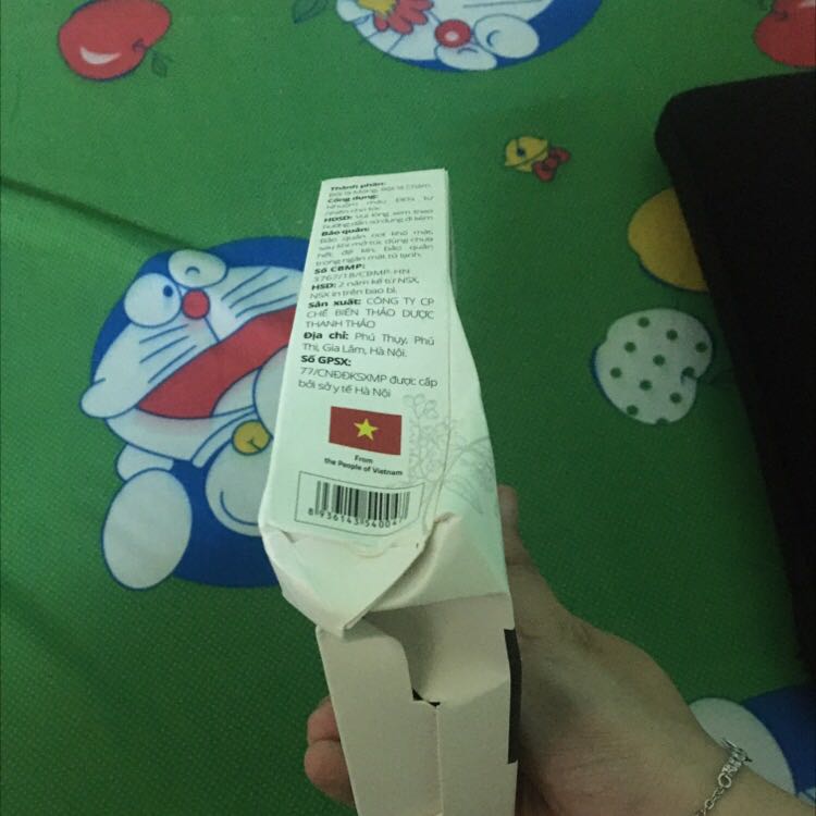 Mình chưa sử dụng nên không biết sản phẩm ổn không, nhưng giao tới bên mình mà hộp như vầy thì shop nên coi lại cách đóng gói của mình nha 🙂 Mình chưa sử dụng nên không biết sản phẩm ổn không, nhưng giao tới bên mình mà hộp như vầy thì shop nên coi lại cách đóng gói của mình nha 🙂