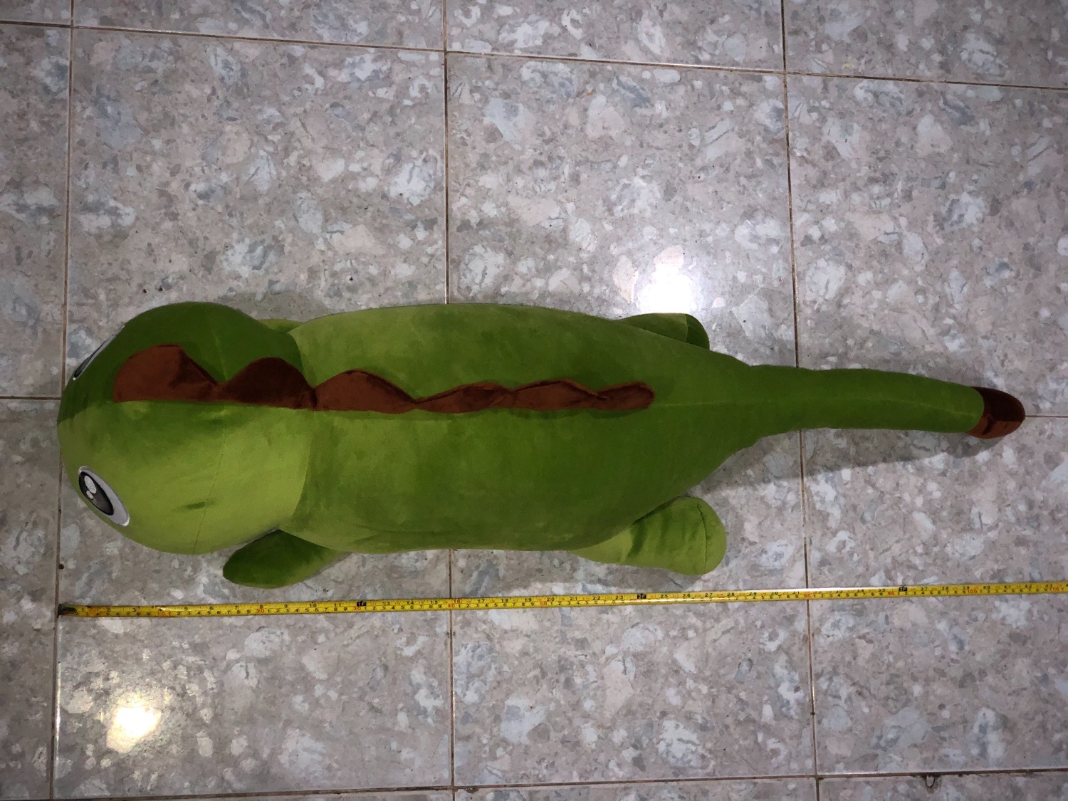 Shop giao hàng sai kích thước, làm tốn thời gian của khách hàng. Mình đặt là 1m3 mà shop giao lại 1m1. Mình không quang trong kích thước nhưng mà khi nhìn vào giá tiền thì mình cảm thây giống như bị ***. Mình đánh giá 1 sao hy vọng shop xem xét lại cách làm việc