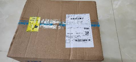 Chưa dùng, mới thử cắm điện