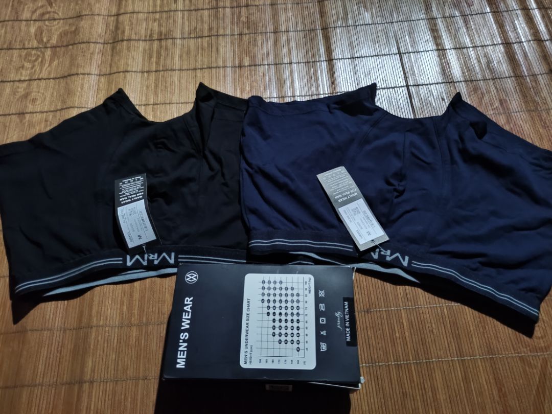 Quần chất liệu tốt co giãn thoáng mát mềm mịn đúng như mô tả đáng đồng tiền bát gạo mọi người có thể yên tâm mua về sử dụng