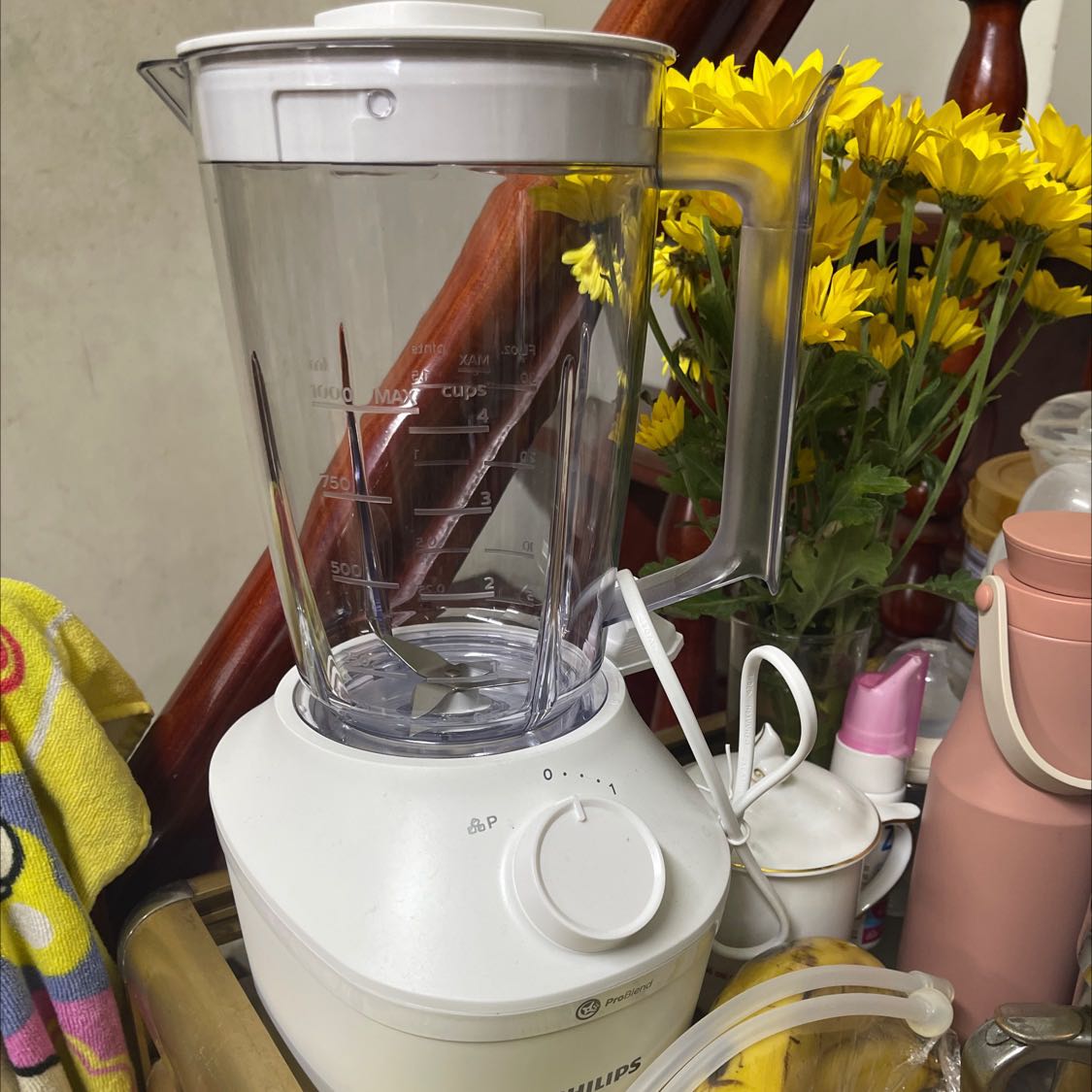 Giao hàng đúng hẹn, tặng thêm 1 cối lớn rất tiện, máy chủ yếu xay thực phẩm nhỏ.