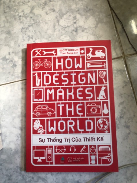 Sách hay, có nhiều ví dụ cho những người muốn tìm hiểu về tác dụng và ảnh hưởng của thiết kế lên thế giới. Ko chỉ là thiết kế đồ hoạ mà là thiết kế sản phẩm, kiến trúc, đường phố, vv
