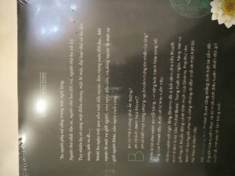 Tiki giao hàng nhanh, nay được giao hoả tốc freeship nữa. Đọc review đây là tác phẩm tiêu biểu của tác giả Bussi nên mua đọc trải nghiệm xem sao.