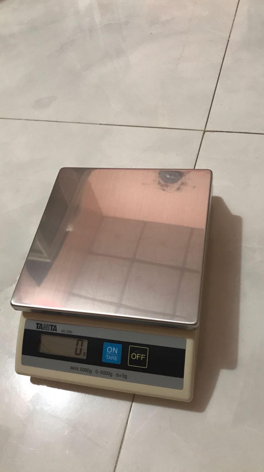 Hàng sai lệch khi cân không chuẩn, mong shop đổi trả lại loại tốt và chuẩn hơn