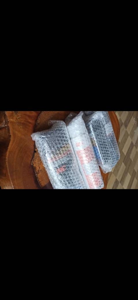 Rất hài lòng! Tôi là người kỹ tính, nhưng rất hài lòng về cách bán hàng của nhà cung cấp. Đóng gói cẩn thận và giao hàng nhanh, hôm trước đặt, hôm sau đã được nhận. Chất lượng chưa nói đến.